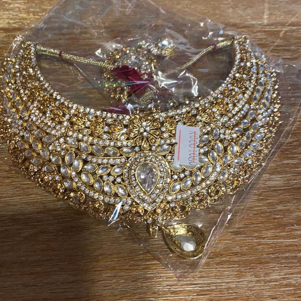 Indian jewelry set